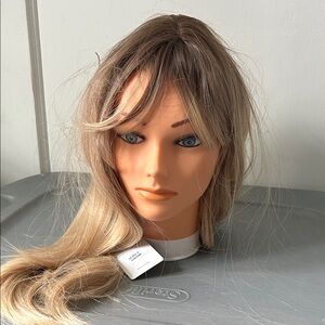 Stylish Blonde Ombre Wig NEW 21 inch
